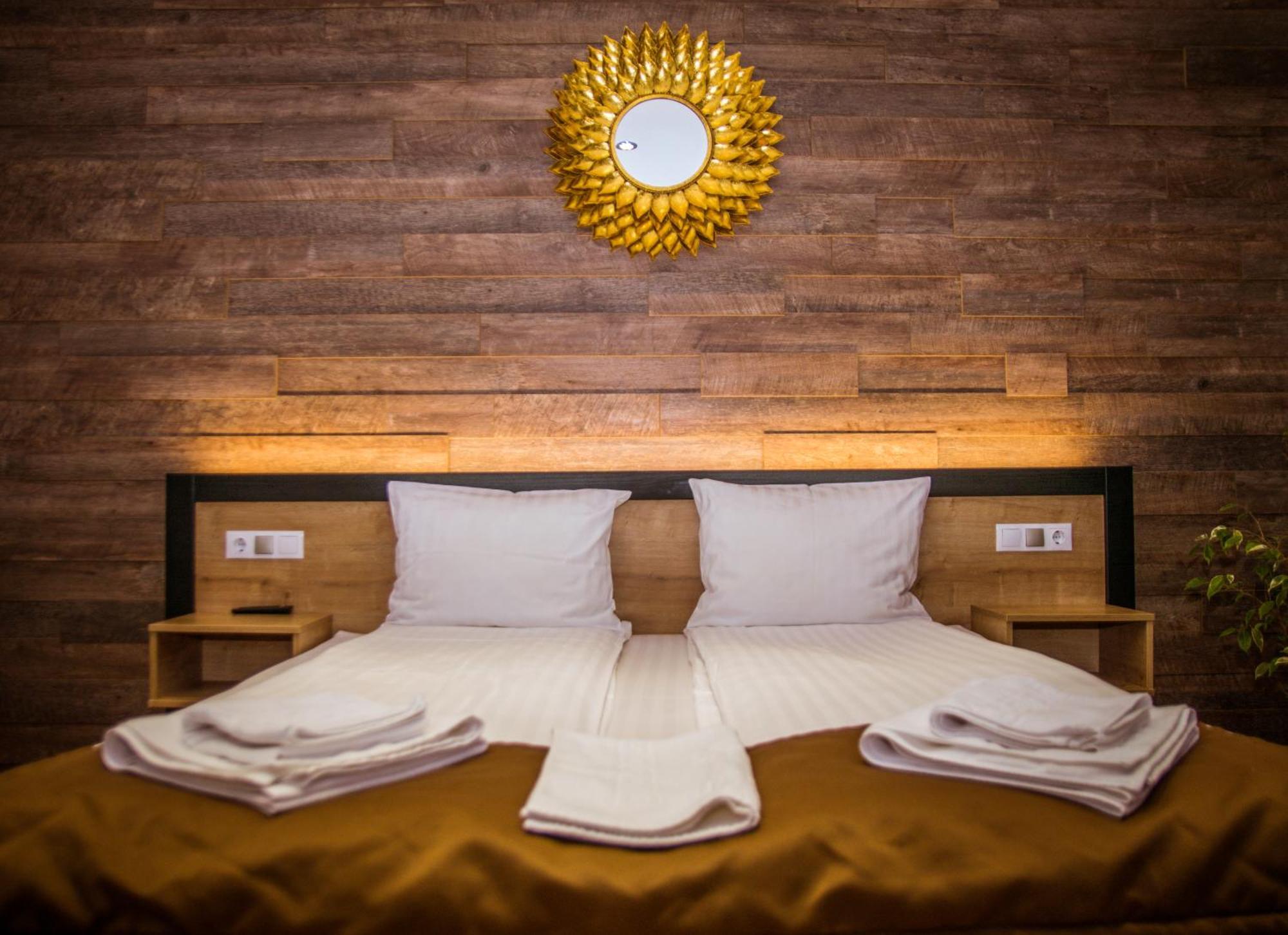 4Rooms Central Sibiu Ngoại thất bức ảnh